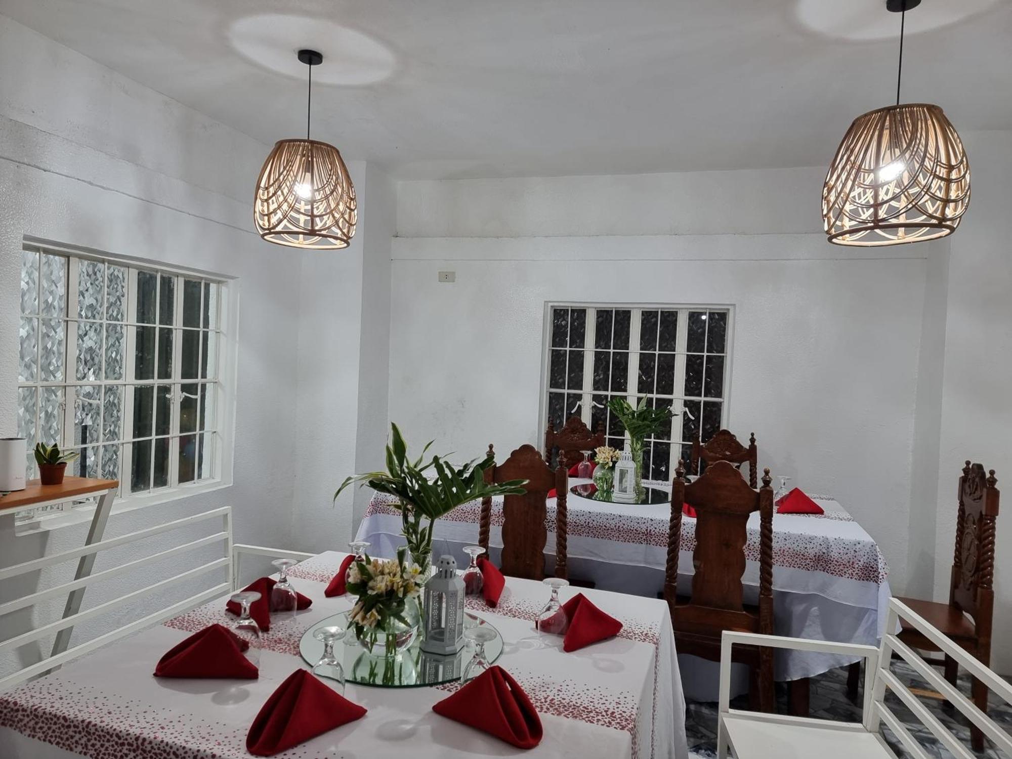 Country Home In Silang Tagaytay Екстериор снимка